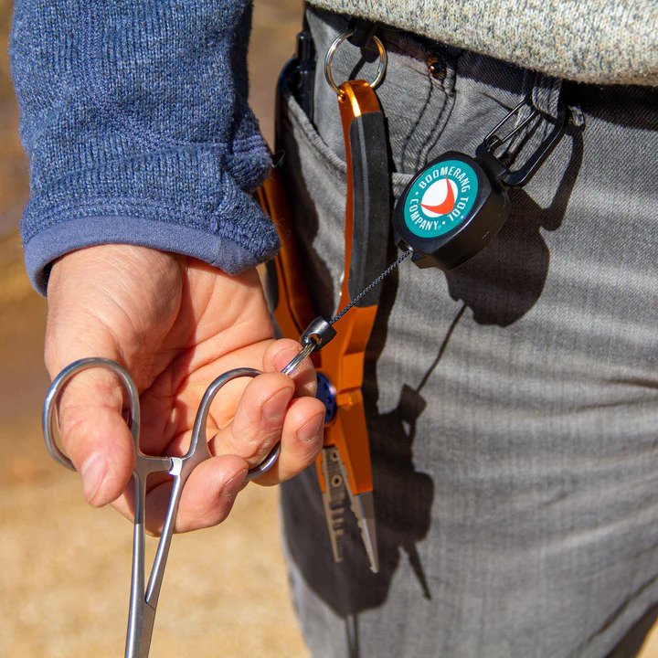 Boomerang Mid Size Zinger with Carabiner, 20" Cord