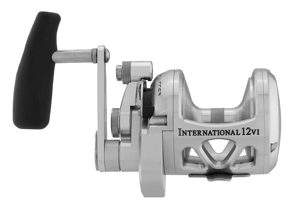 Penn International VI Lever Drag Two-Speed Conventional Fishing Reels