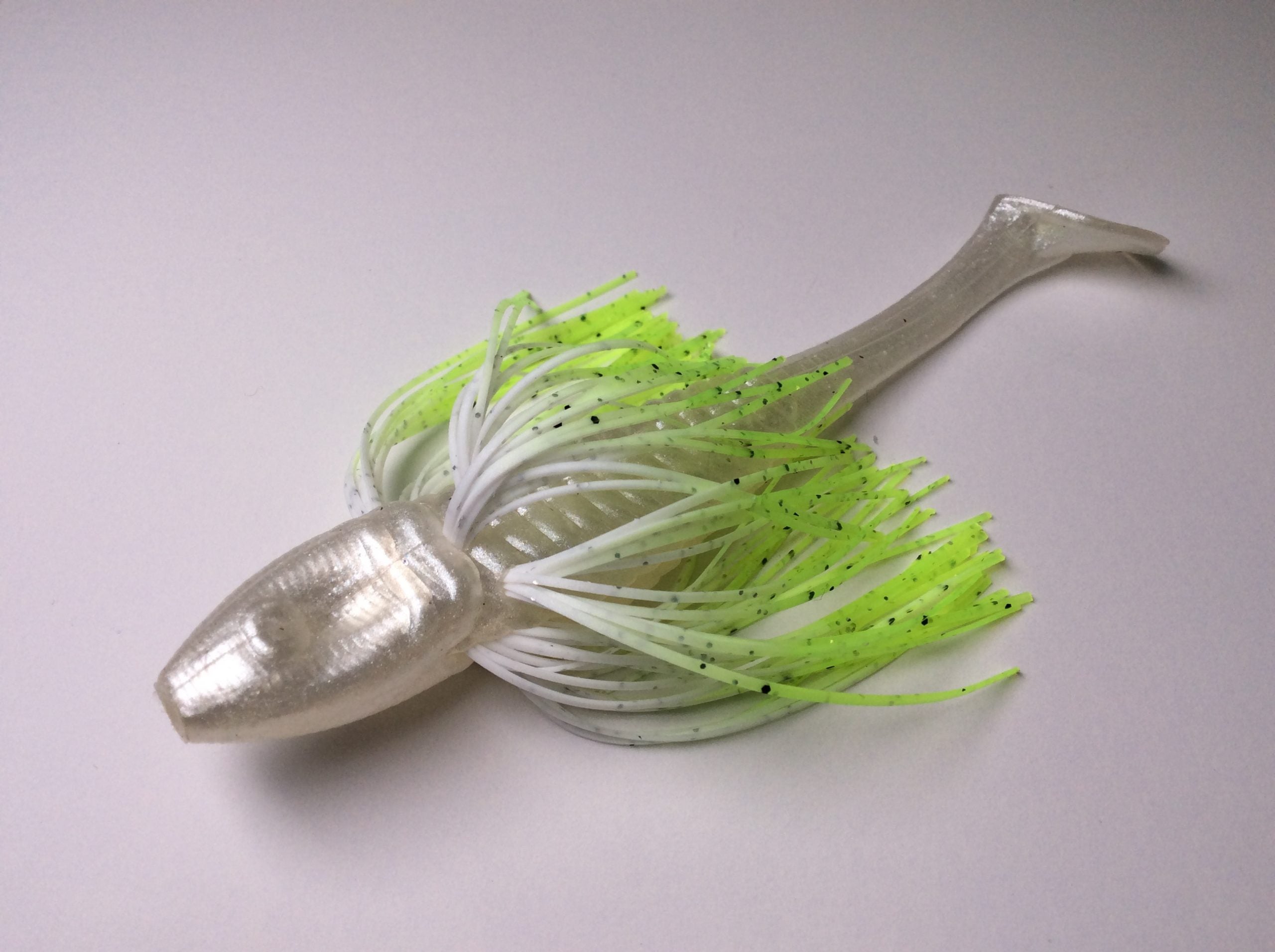 Tightlines UV Sow Belly Rattl'N Swimmer 5" Pearl