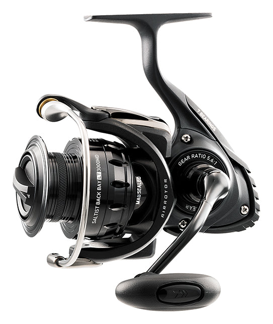 Daiwa Saltist Back Bay STTBBLTMD-C Spinning Reels